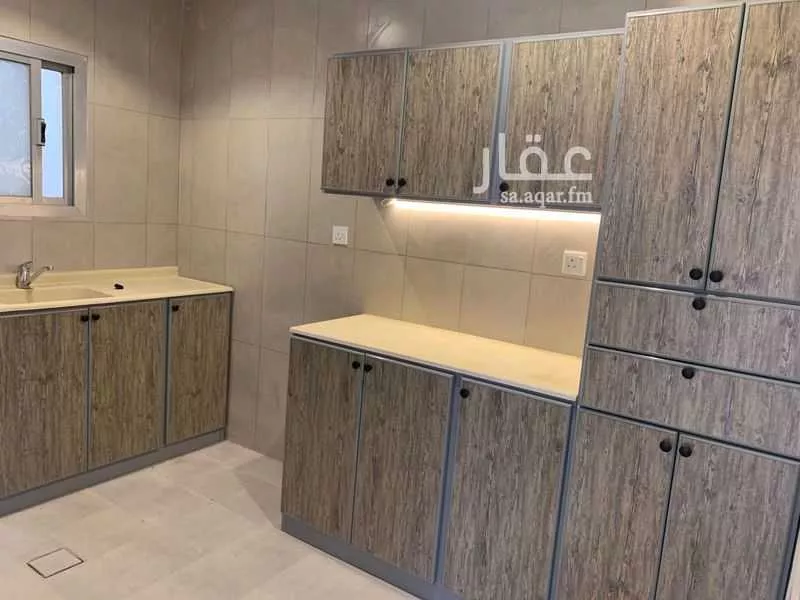 130 sqm building in North Al Khobar 5