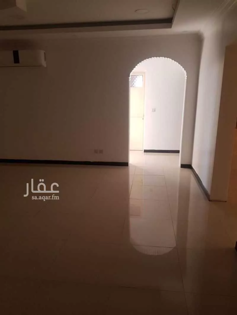 600 sqm building in Al Buhairah 2
