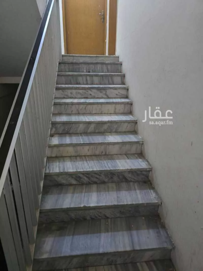 145 sqm building in Al Thuqbah 4