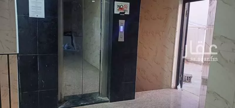عمارة 325 م² في الثقبة 10