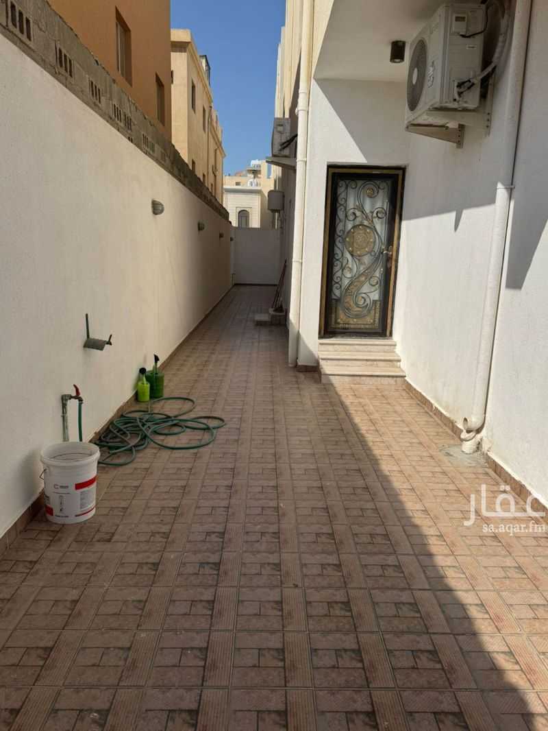 1 bedroom building in At Tahliyah, Eastern Province 2