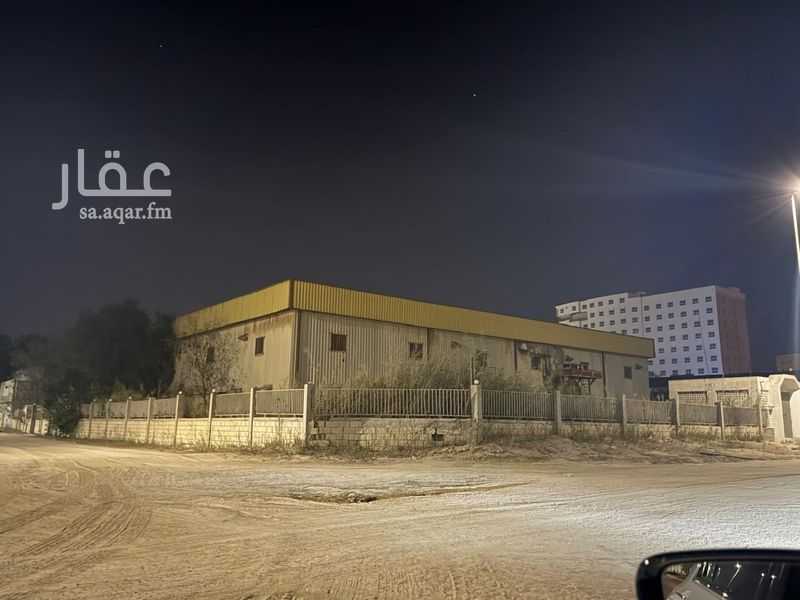 land in Ibn Sina, Eastern Province