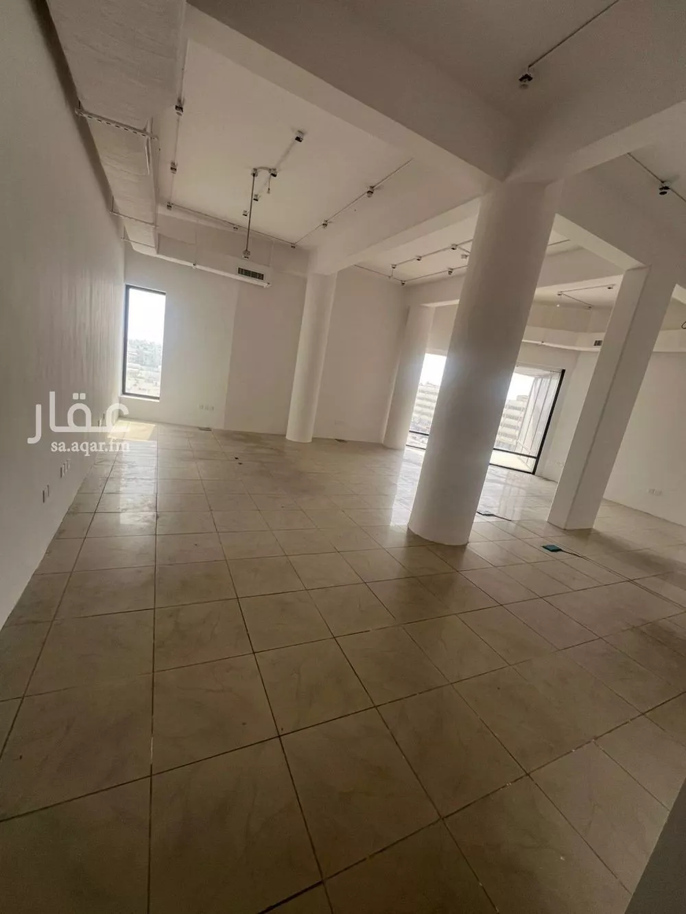 279 sqm office in North Al Khobar 2