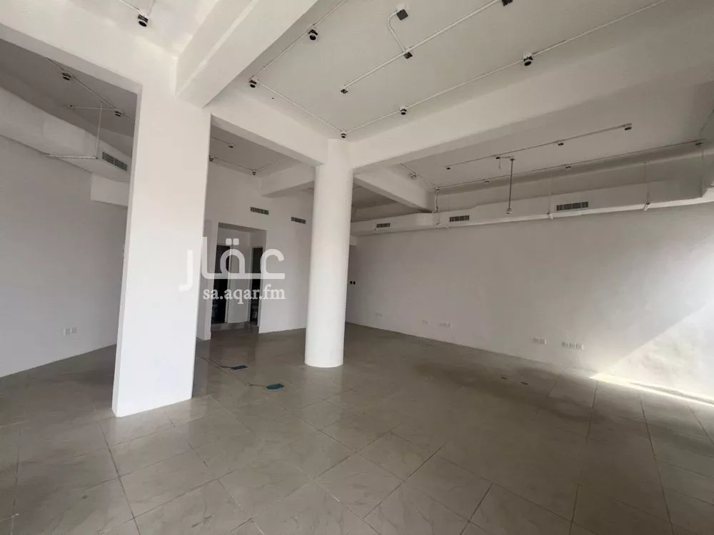 279 sqm office in North Al Khobar 4