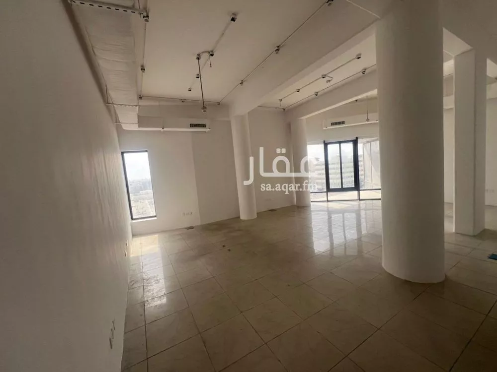 279 sqm office in North Al Khobar 7