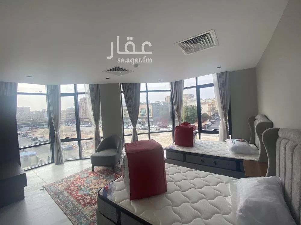 370 sqm building in North Al Khobar 4