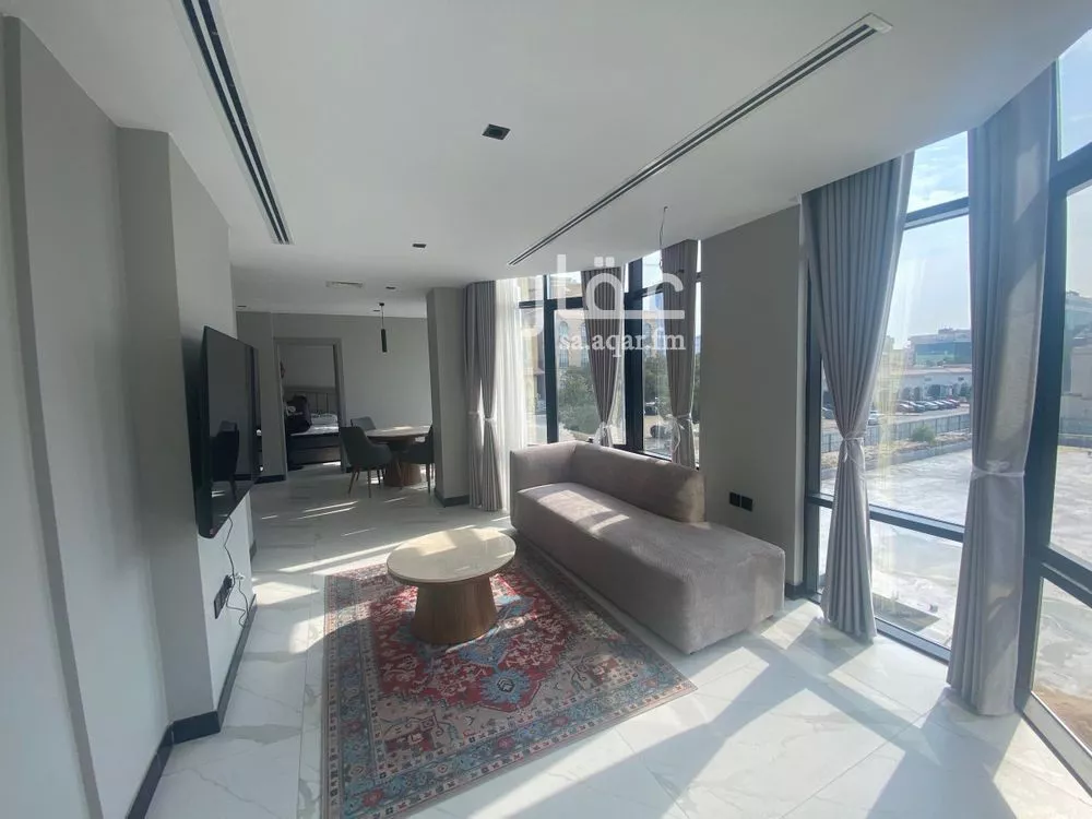 370 sqm building in North Al Khobar 7