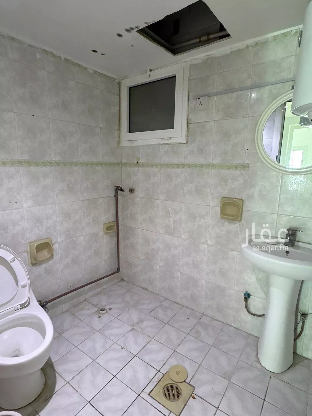 600 sqm building in Al Bandariyah 4