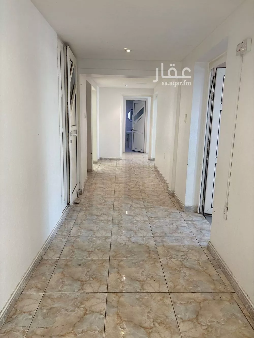 600 sqm building in Al Bandariyah 5