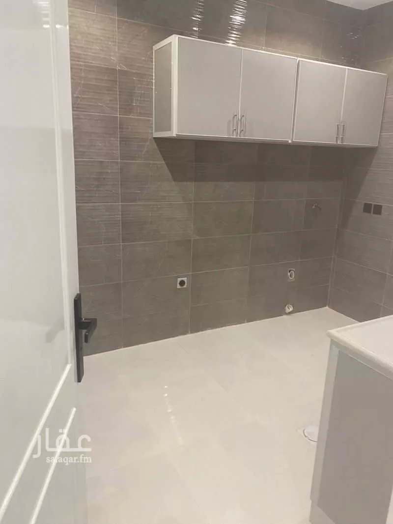 28 bedroom building in South Al Khobar, Eastern Province 5