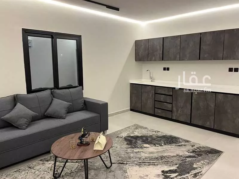 900 sqm building in As Sawari 7