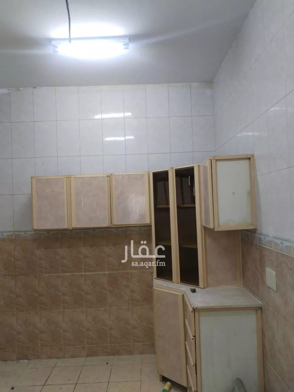 عمارة 325 م² في الثقبة 12
