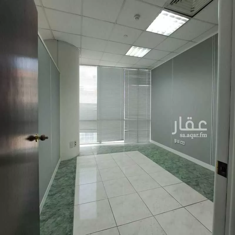 2006 sqm building in Al Bandariyah 11
