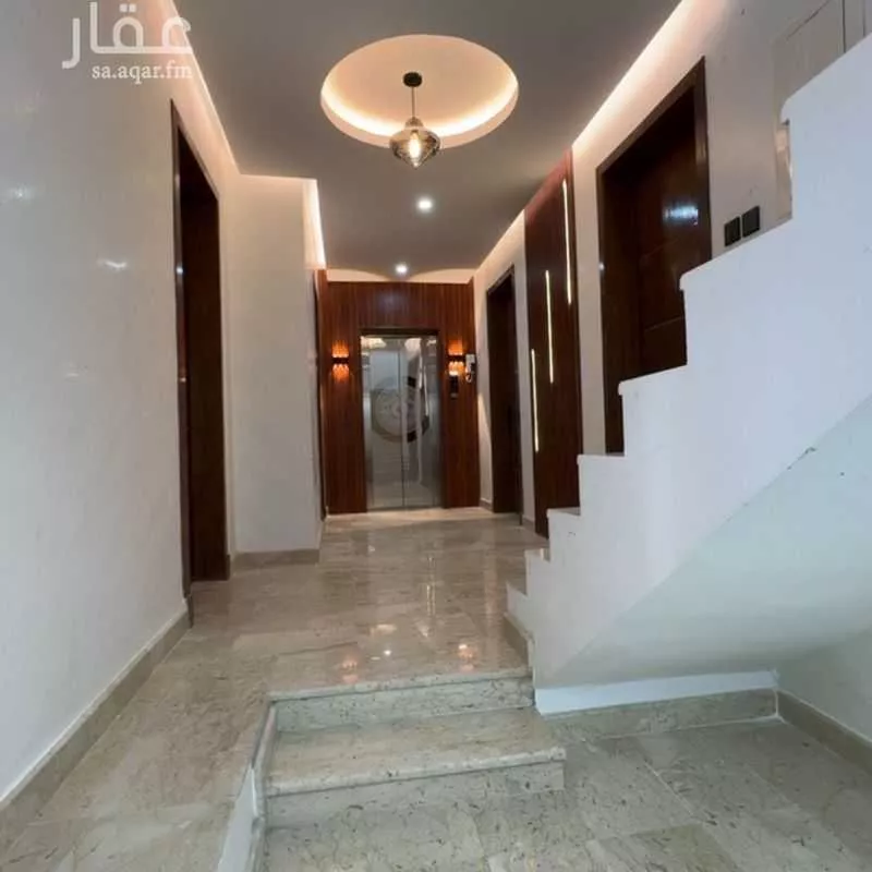 عمارة 162 م² في الخبر الجنوبية 6