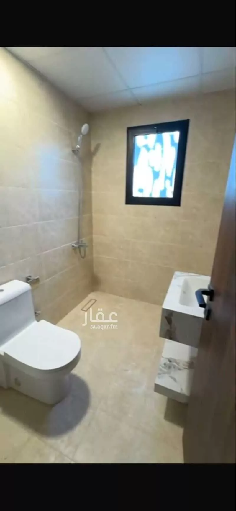 174 sqm building in Al Hamra 5