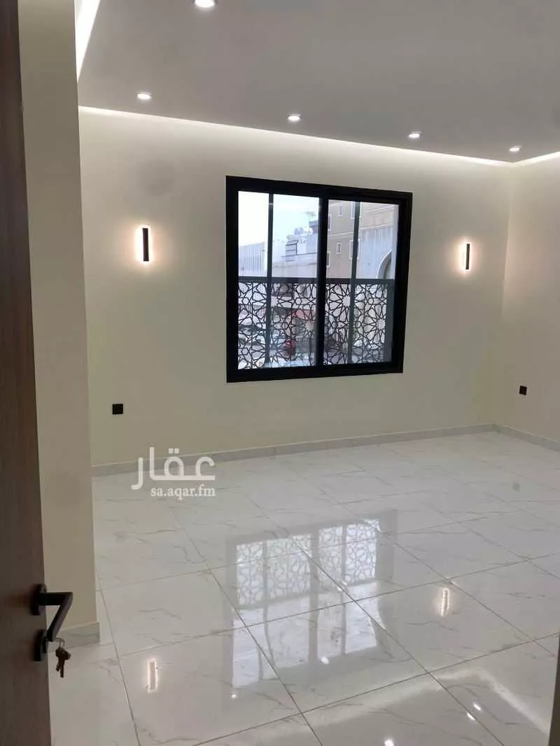 325 sqm building in South Al Khobar 6