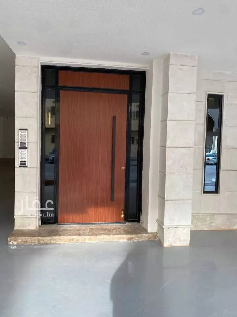 325 sqm building in South Al Khobar 8