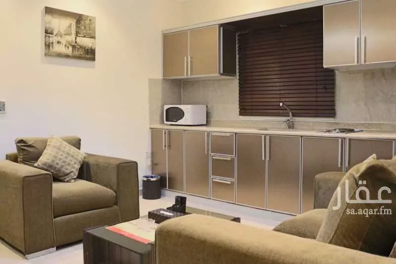 2000 sqm building in Al Olaya 6