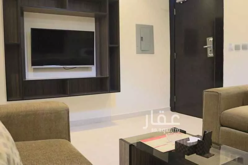 2000 sqm building in Al Olaya 7