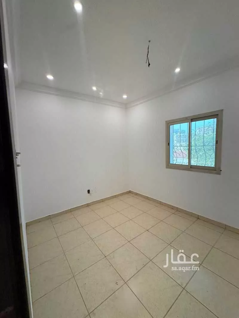 عمارة 151 م² في الخبر الشمالية 8