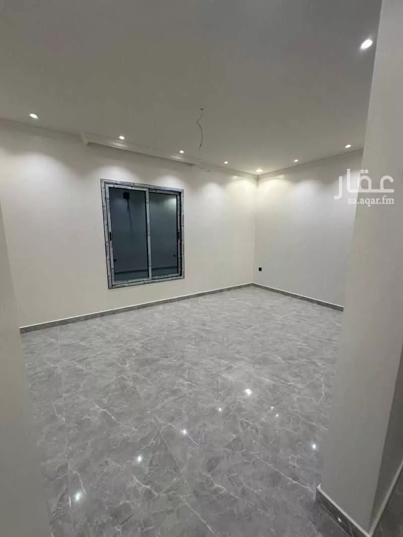928 sqm building in Al Hamra 19