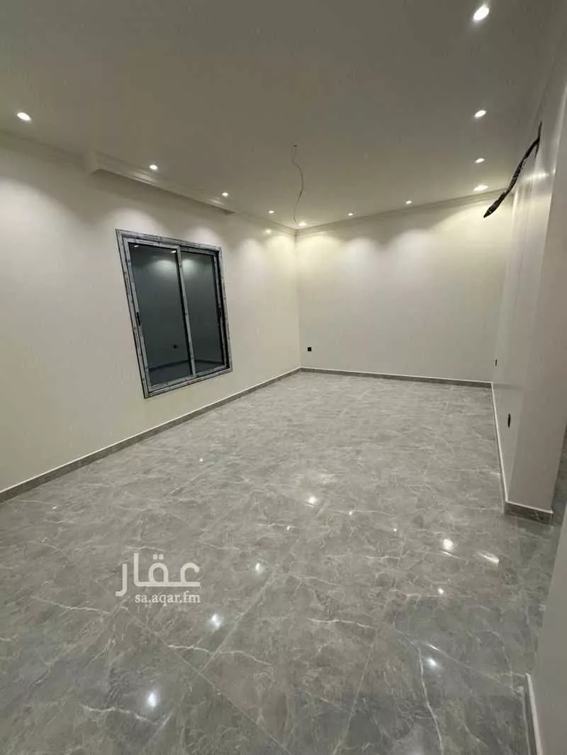 928 sqm building in Al Hamra 20