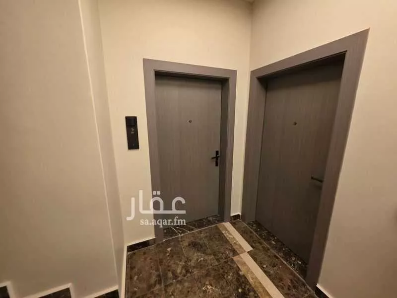 583 sqm building in Al Bandariyah 4