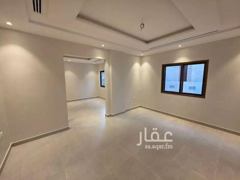 583 sqm building in Al Bandariyah 5