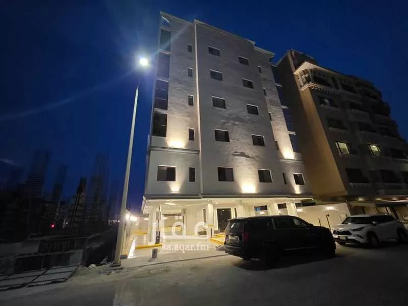 583 sqm building in Al Bandariyah 8