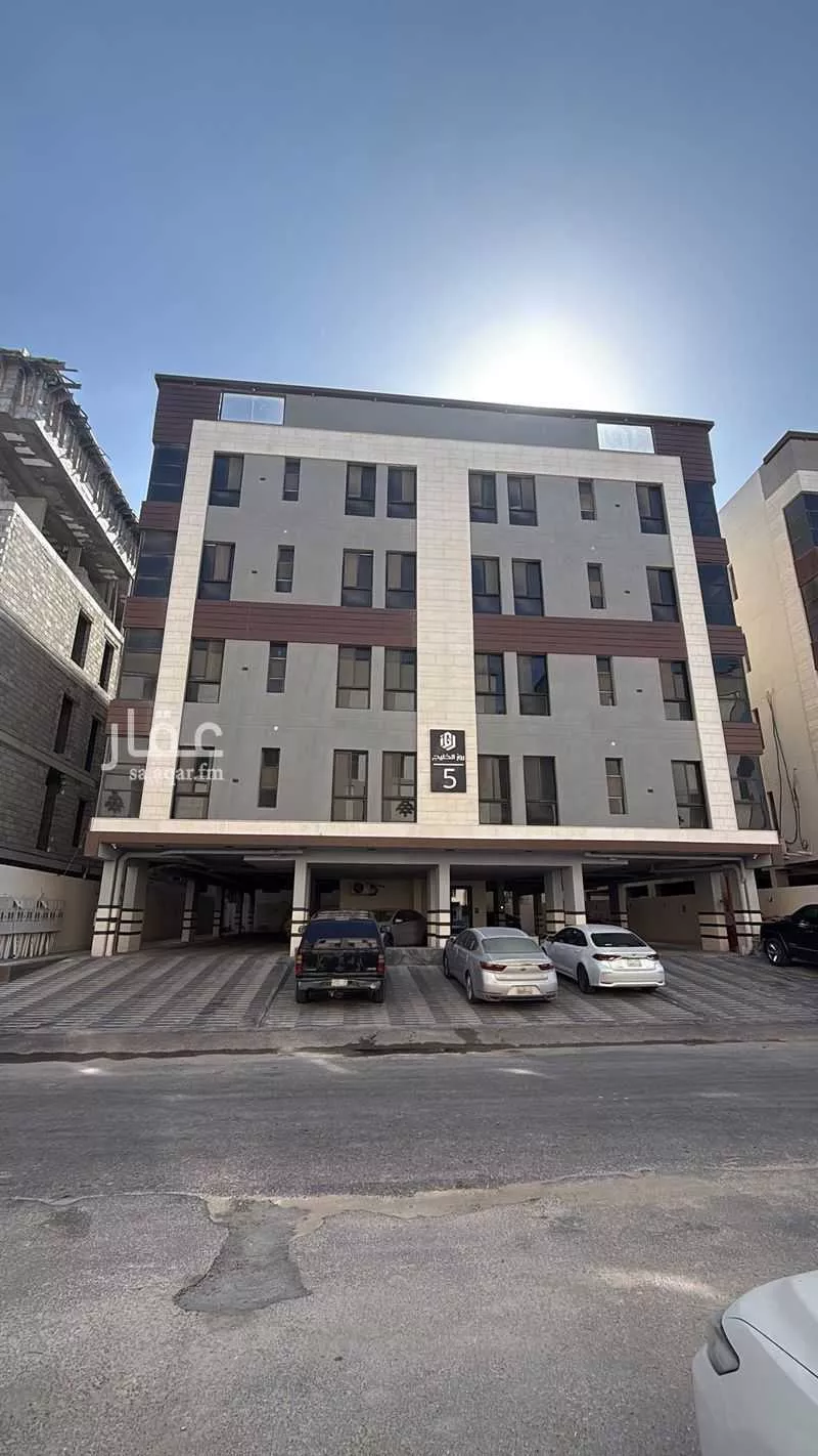 144 sqm building in Al Hamra 2