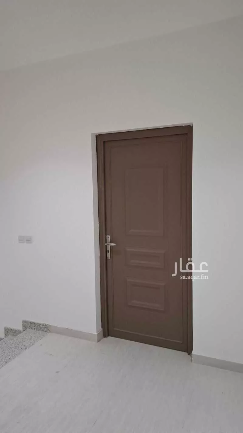 عمارة 620 م² في الجسر 22