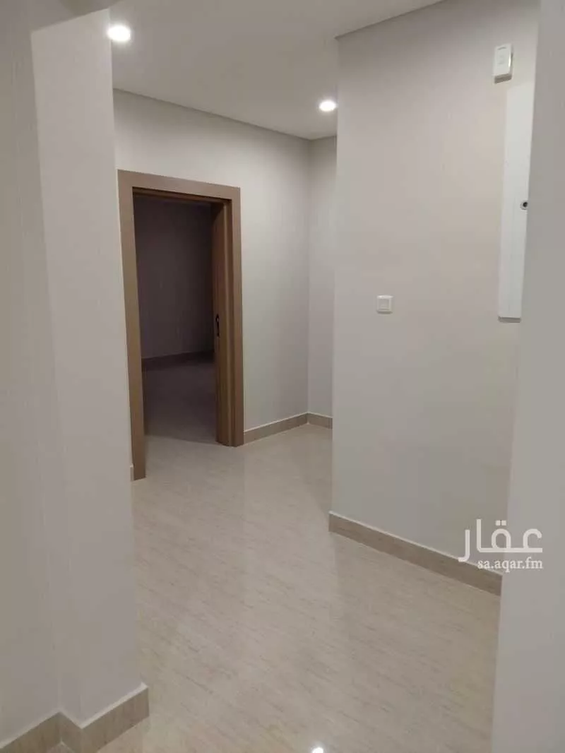 عمارة 800 م² في الراكة الشمالية 3