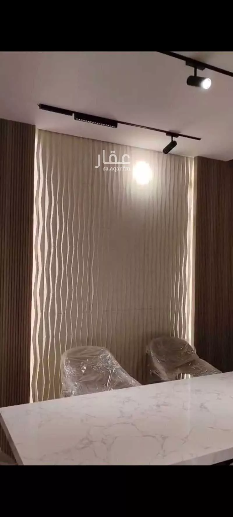 عمارة 1772 م² في الحمرا 10