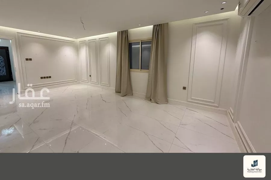6 bedroom villa in At Tahliyah, Eastern Province 9