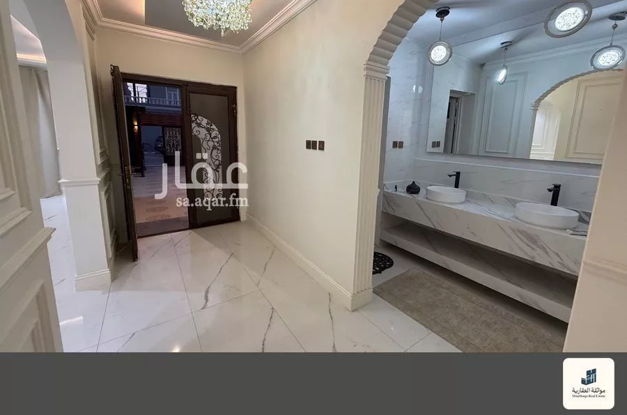 6 bedroom villa in At Tahliyah, Eastern Province 10