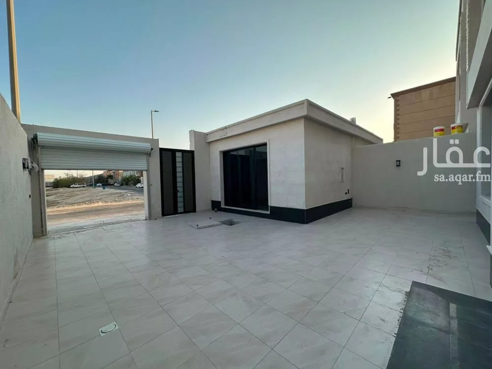 فيلا 4 غرف في الشراع، الدمام 12