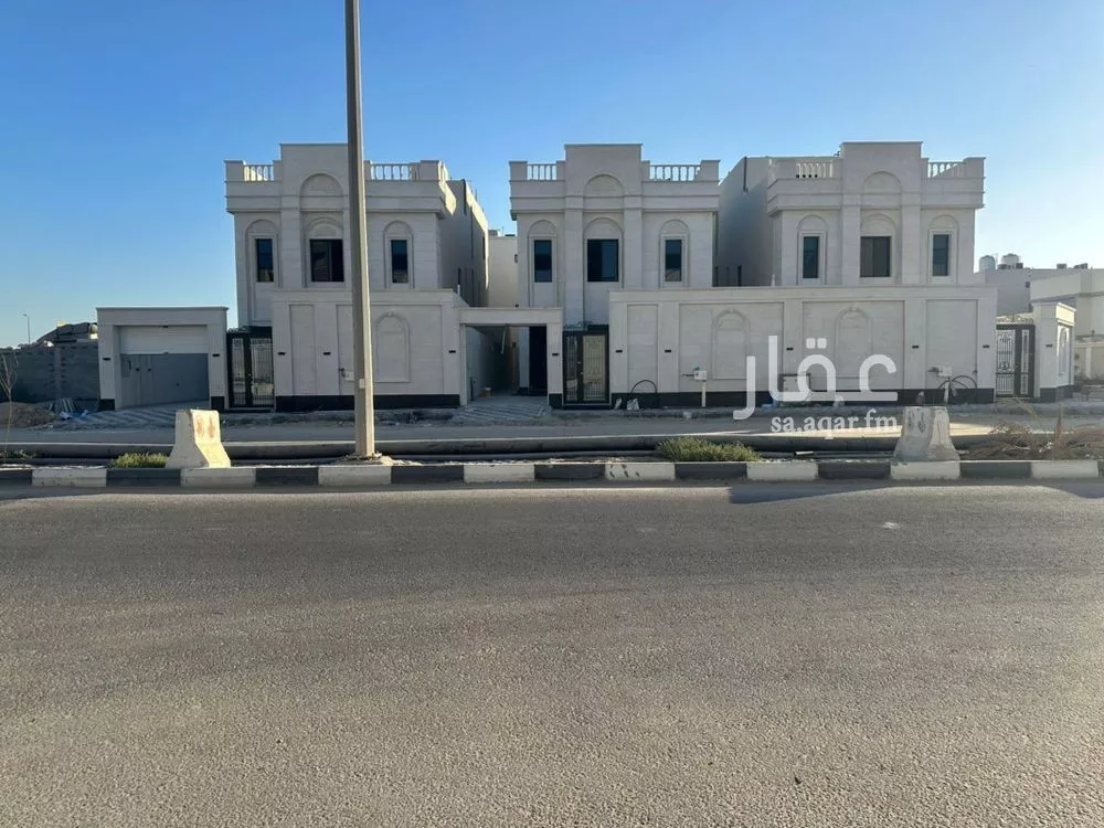 7 bedroom villa in Al Shiraa 14