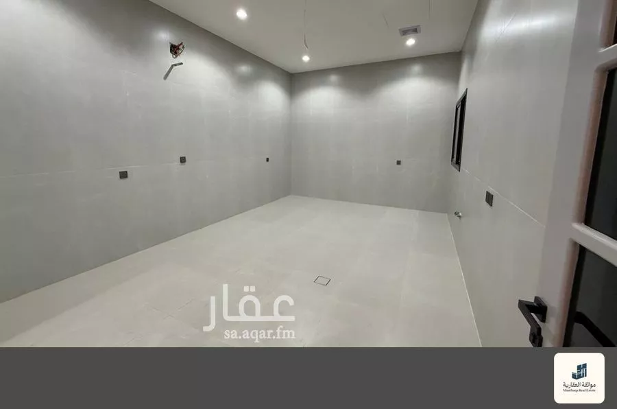 فيلا 6 غرف في الصواري 10
