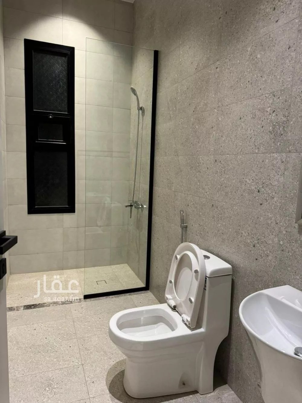 3 bedroom apartment in Al Aridh 9