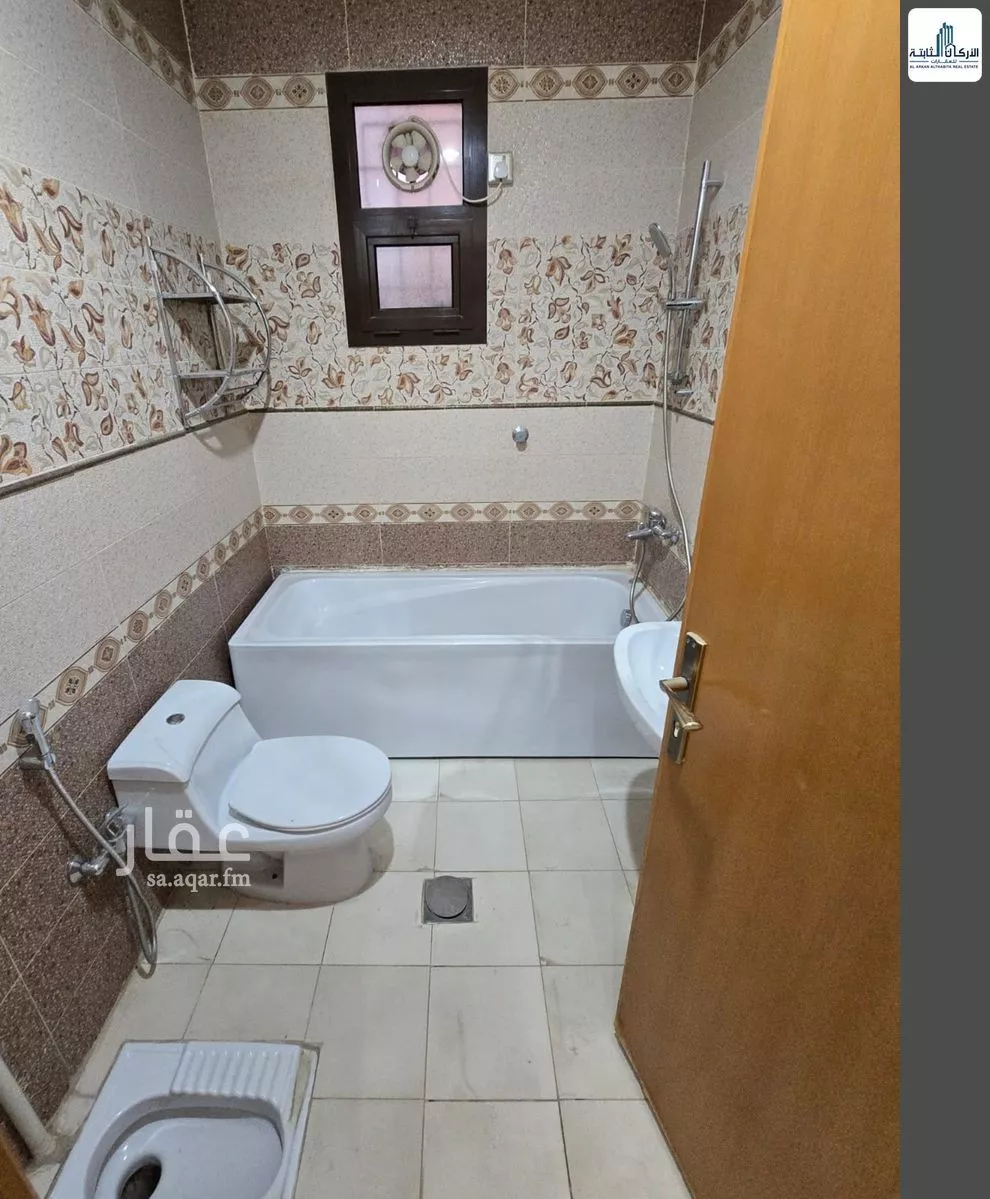 4 bedroom villa in Al Fayha, Riyadh 9