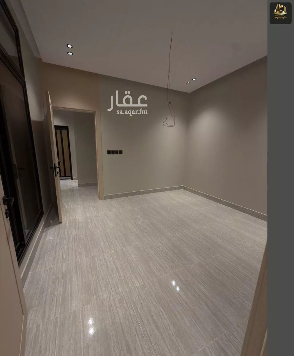 5 bedroom villa in As Sawari 6