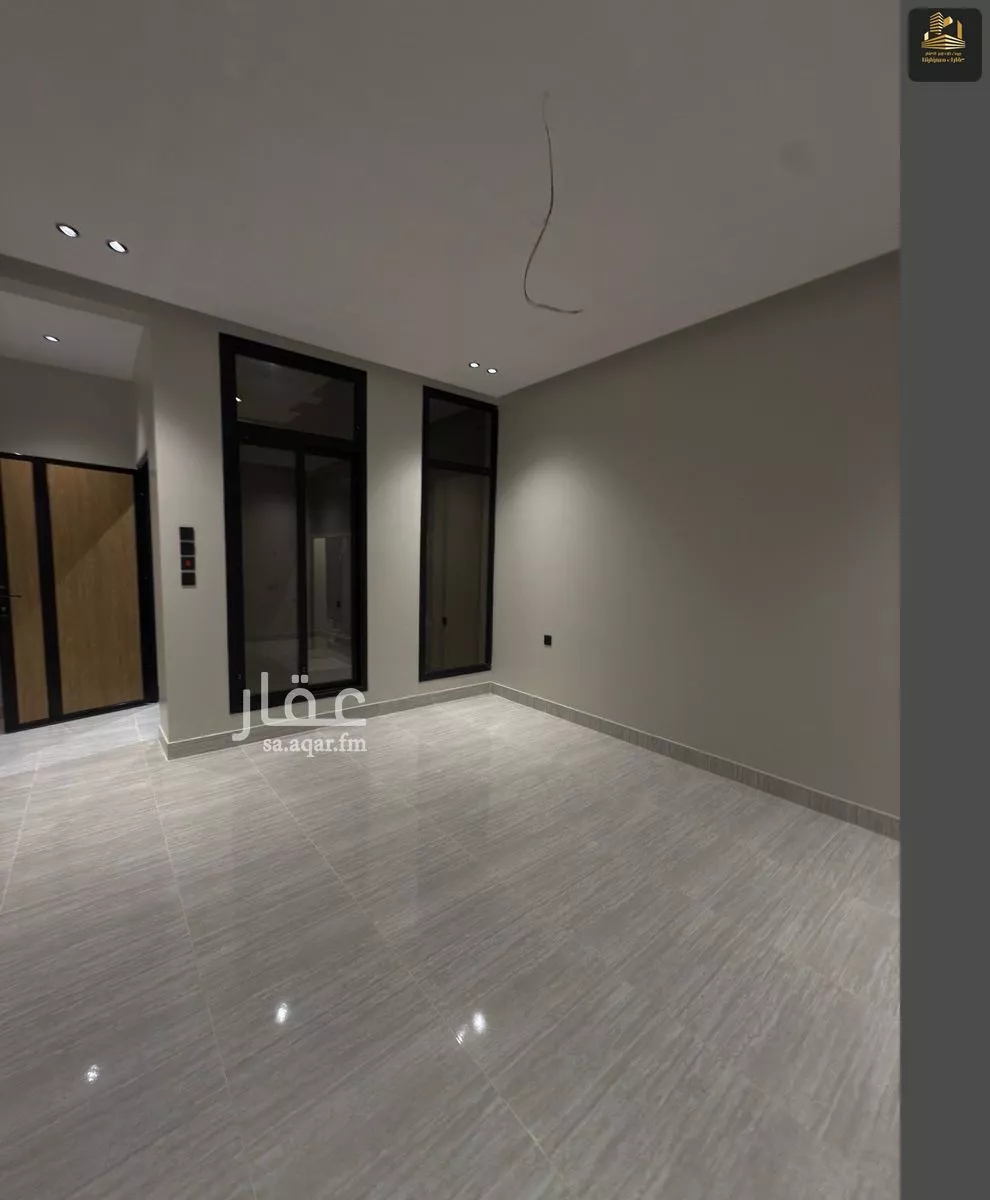 5 bedroom villa in As Sawari 8