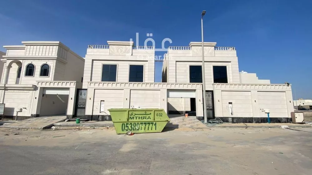 7 bedroom villa in Al Amwaj 6