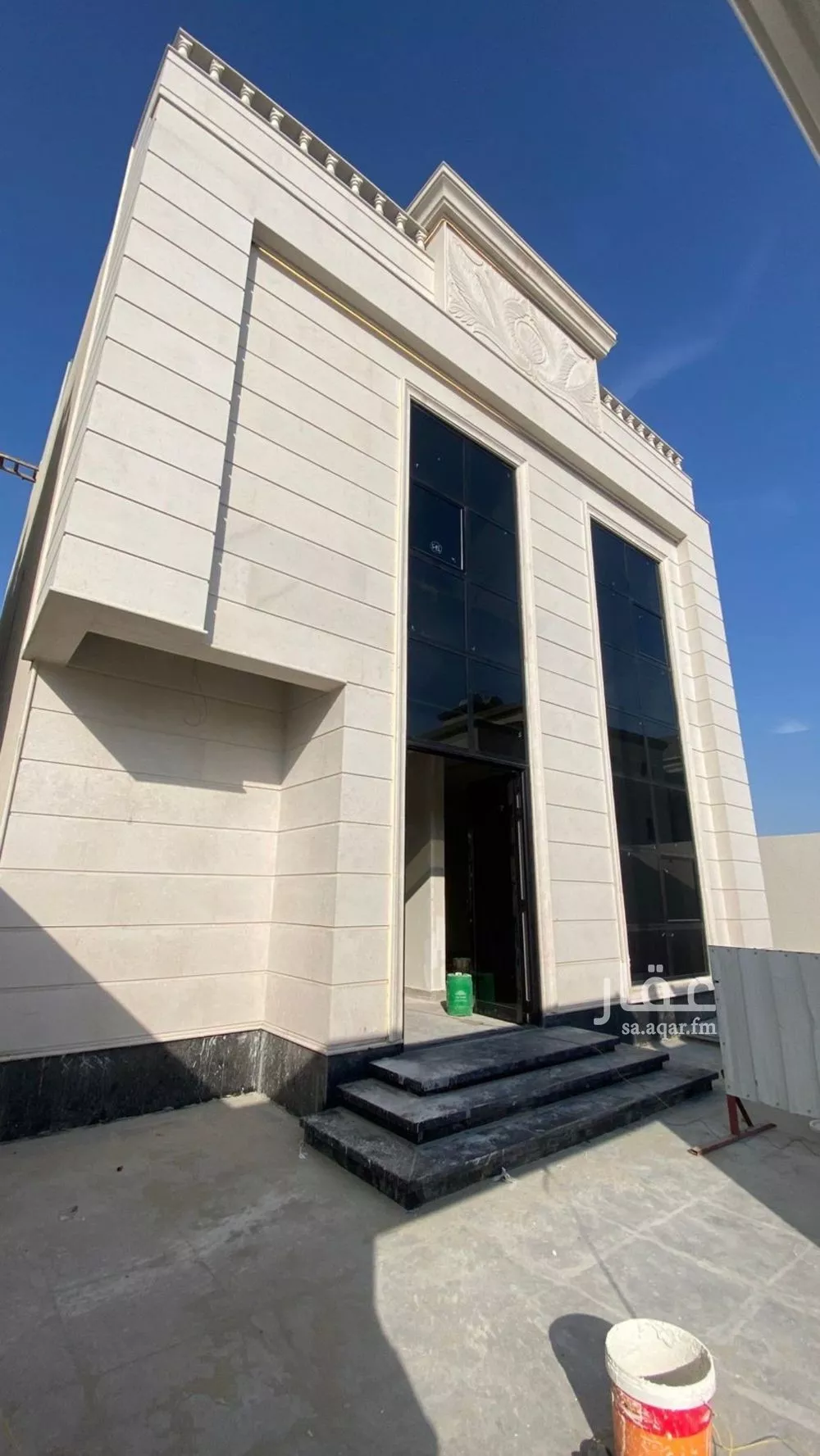 7 bedroom villa in Al Amwaj 7