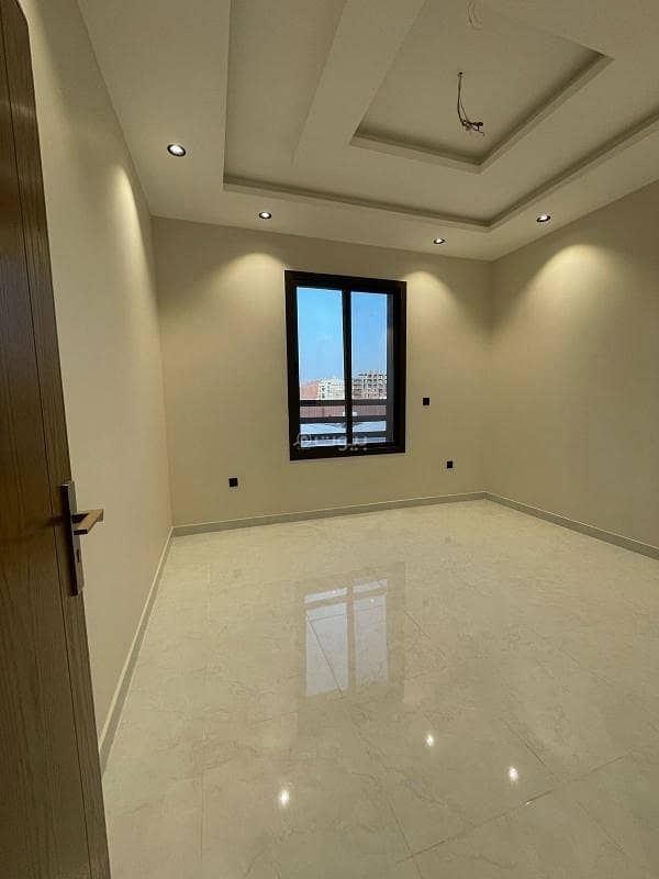 4 bedroom apartment in Al Marwa, Jeddah 4
