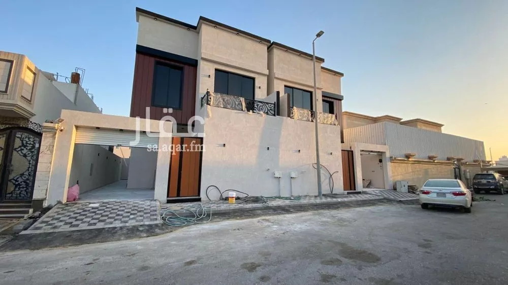 7 bedroom villa in As Sawari 2