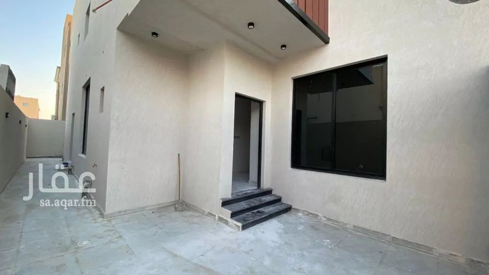 7 bedroom villa in As Sawari 10