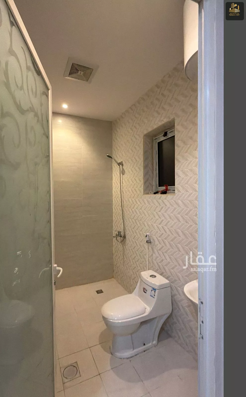 فيلا 6 غرف في الصواري 20