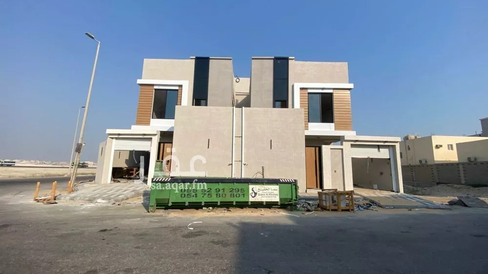 7 bedroom villa in As Sawari 9