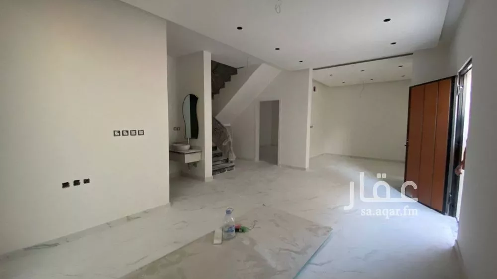 7 bedroom villa in As Sawari 10